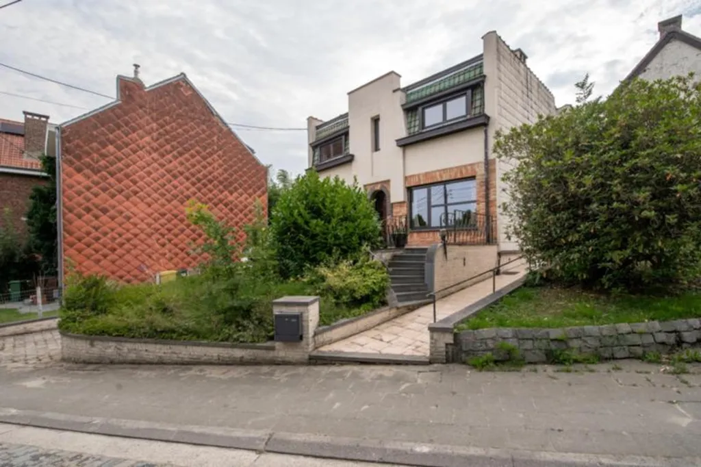 Extérieur - Maison à rénover avec terrasse à Rixensart
