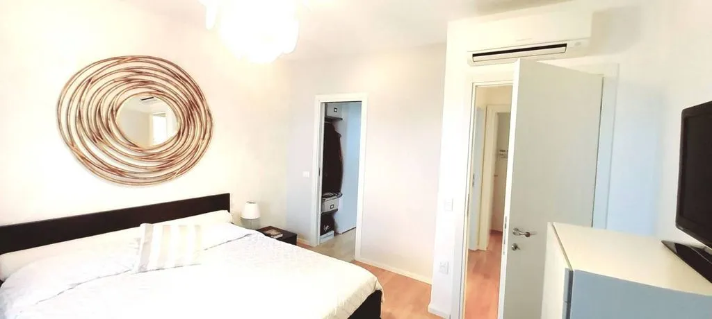 Magamistoad - Luxury Terraced House with Garden in Prato