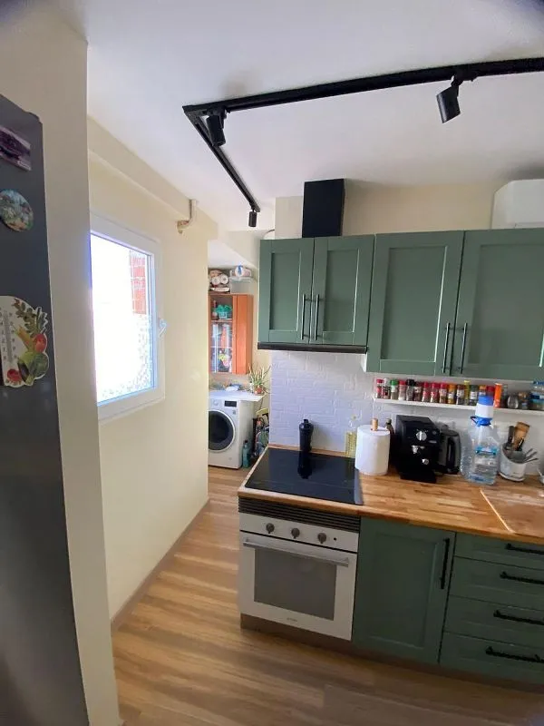 Cuisine - Modernised Flat with Balcony in Benicalap
