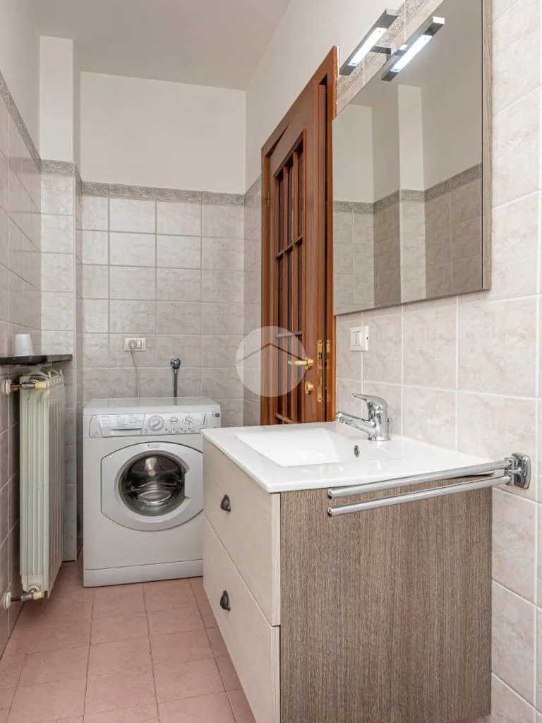 Bathrooms - Apartment with Balcony in Giaveno Centre
