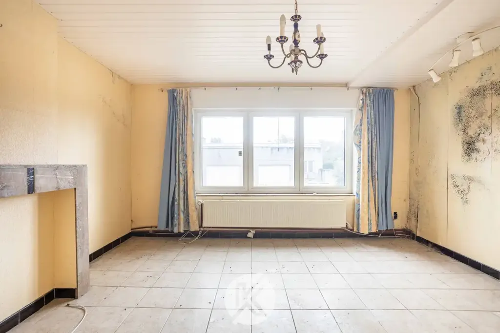 Soggiorno - Project Ground with Renovation Potential in Mere