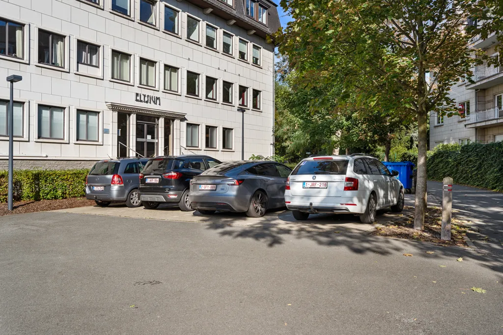 Esterno - Office Space with Parking in Sint-Denijs-Westrem, Gent