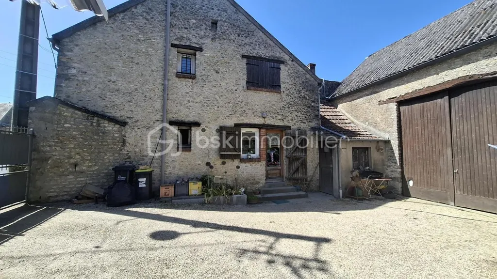Maison 4 pièces à Mereville