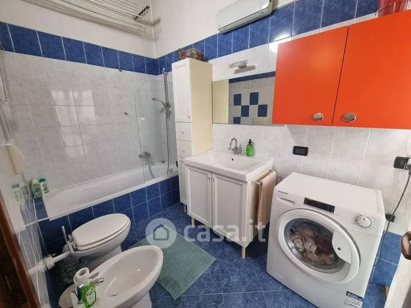 Vannitoad - Duplex with Balcony in Limbiate Centre