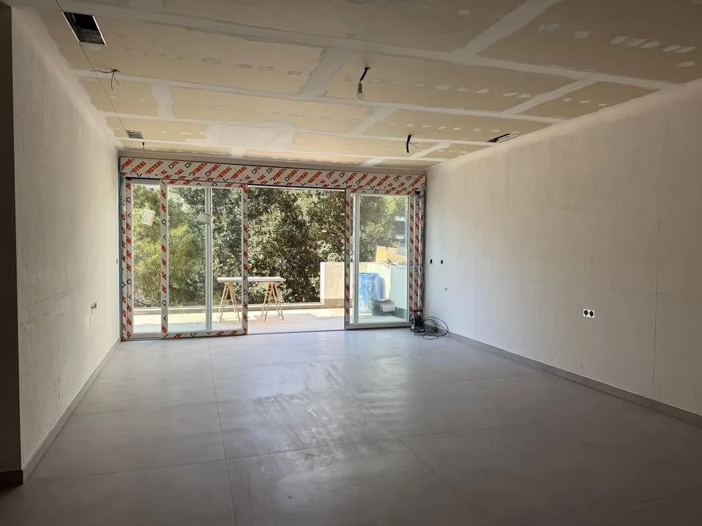 Toad - Luxury Flat with River View in Elche