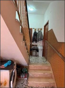 Pièces - Apartment with Balcony in Sezze