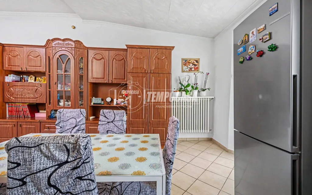 Söögituba - Central Flats with Balcony in Faenza
