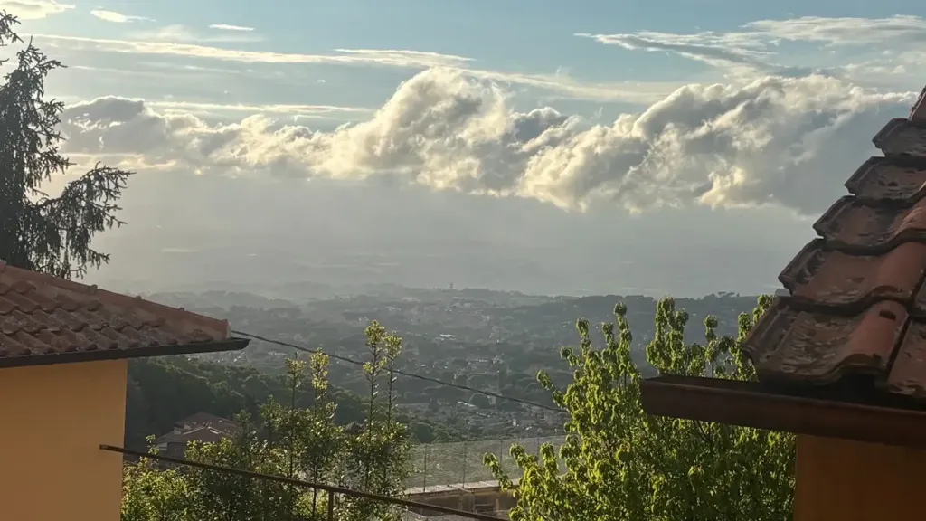 Balcon - Bright Apartment with Balcony in Rocca di Papa