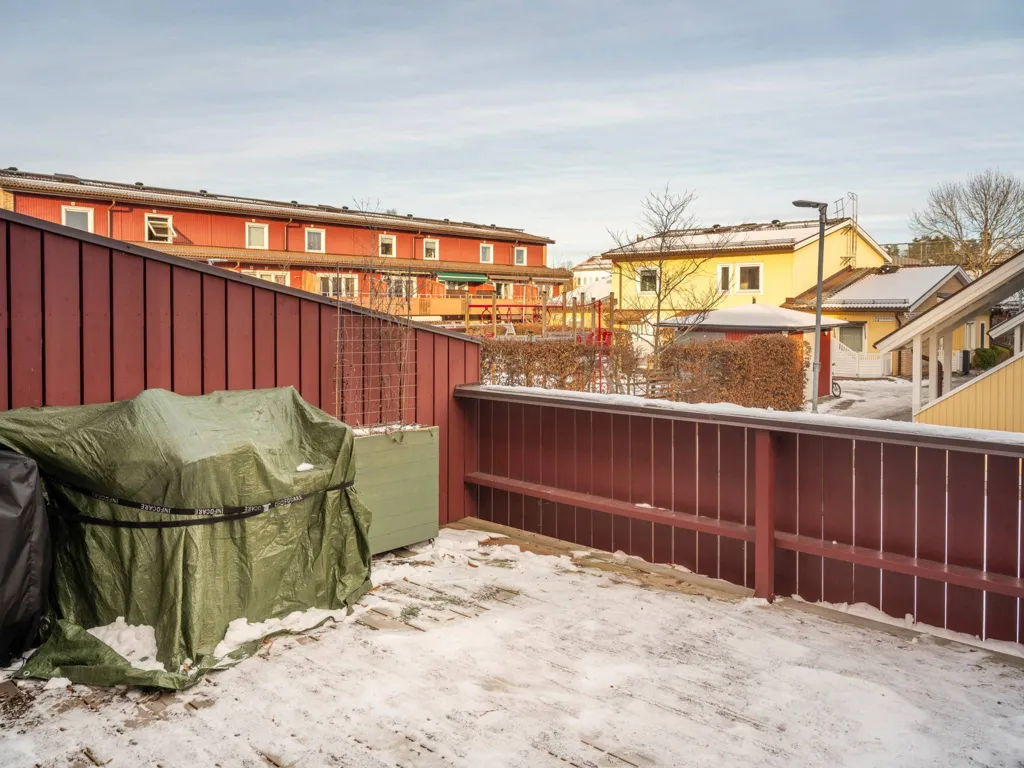 Terrazza - Modernised Terraced House with Altan in Norrviken