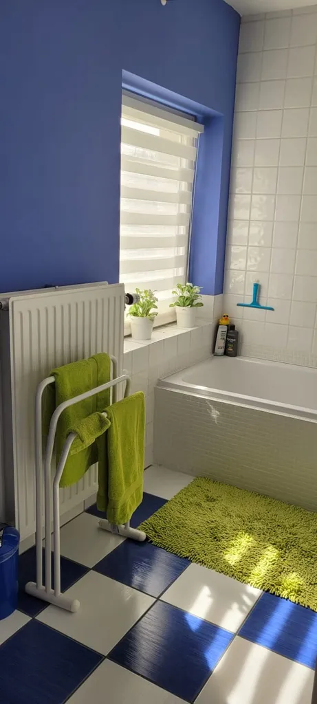 Salles de bain - Villa rénovée avec bureau à Kraainem