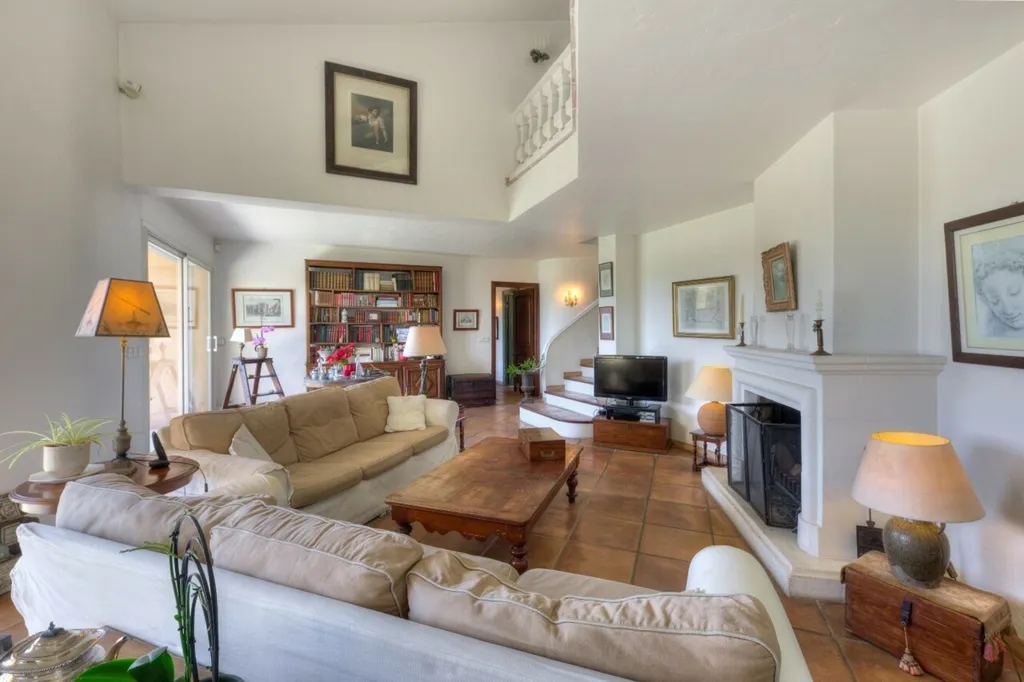 Elutuba - Villa with Pool and Sea View in Antibes