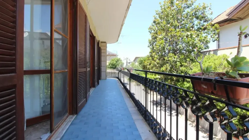 Balcone - Trilocale with Private Garden in Agropoli