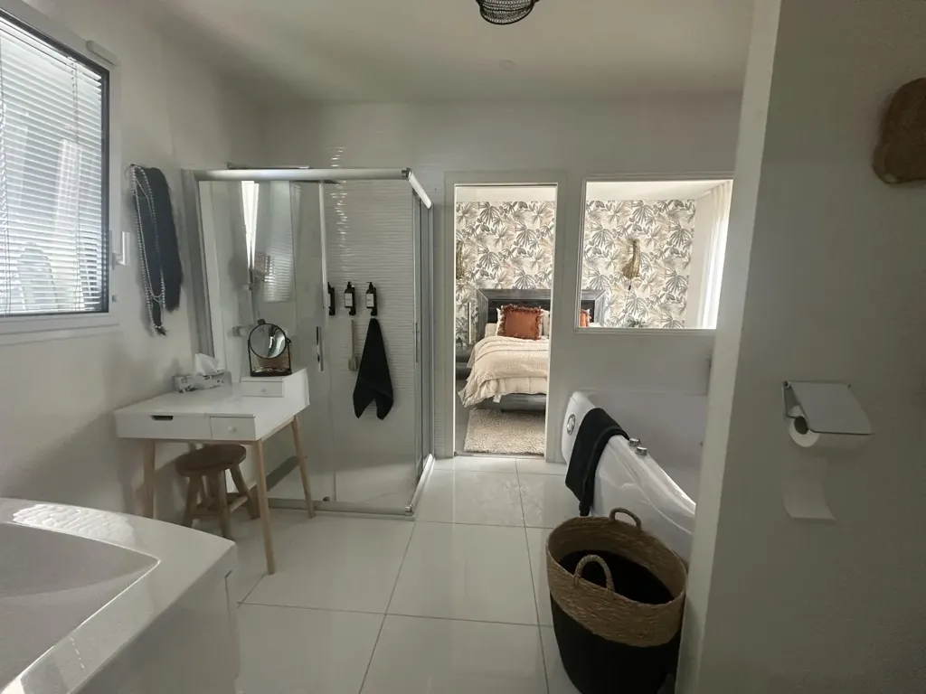 Bathrooms - Modern Villa with Pool in Artisanal Zone