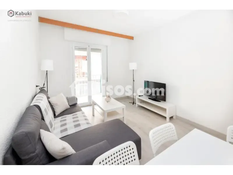 Elutuba - Student-Friendly Flat with Balcony in Granada