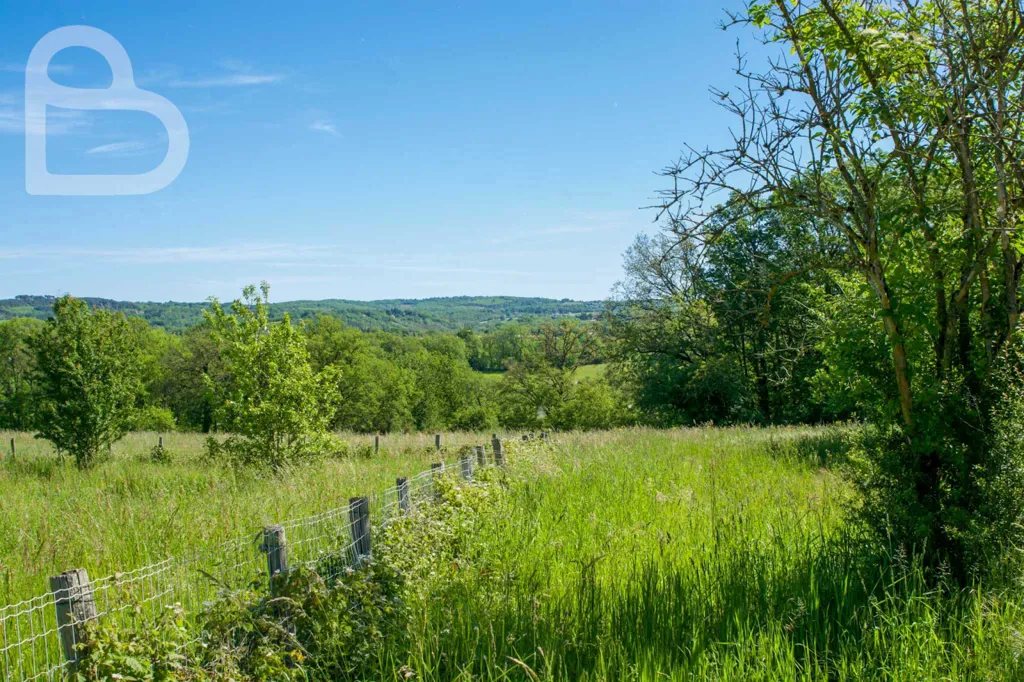 Giardino - Spacious Villa with Equestrian Potential in Gourdon