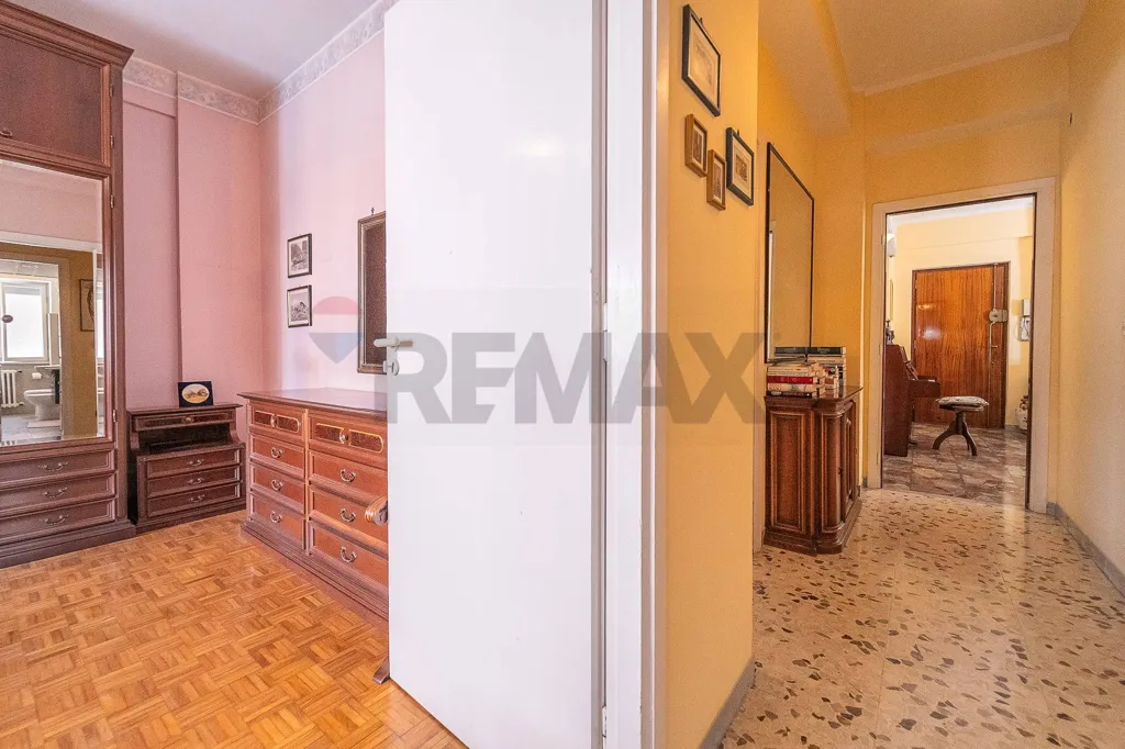 Entrée - Single Room in Apartment with Balcony in Tiburtina