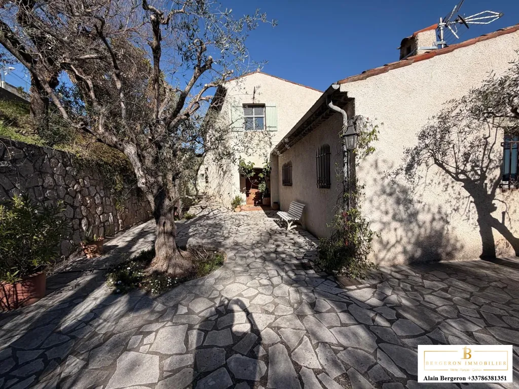 Jardin - Villa avec Piscine et Vue Panoramique
