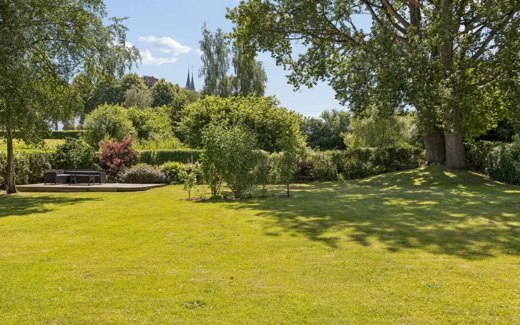 Garden - Central Villa with South-Facing Garden in Broager