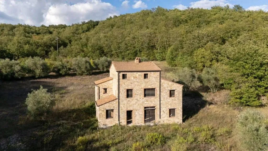 Õhuvaade - Panoramic Casale with Pool in Parrano, Umbria