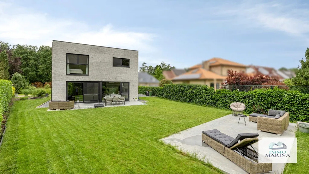 Aed - Modern House with Terrace in Begijnendijk