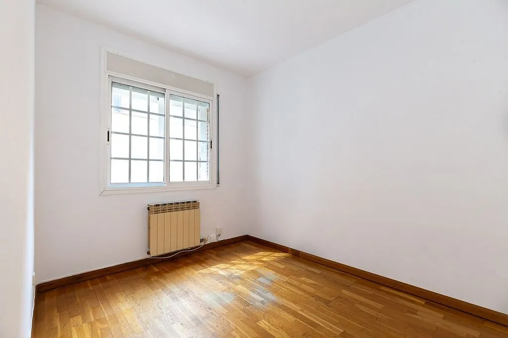 Pièces - Apartment with Terrace in Sant Just Desvern