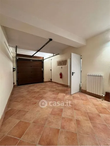 Garaaž - Charming Duplex in Historic Centre, Mantua
