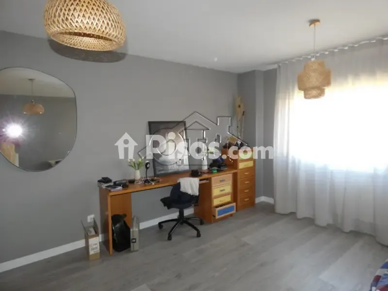 Chambres - Corner Semi-detached House with Pool in Las Cañas