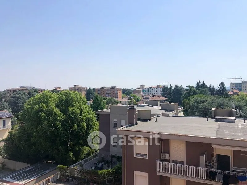 Balcone - Apartment with Balcony and Garage in Voghera