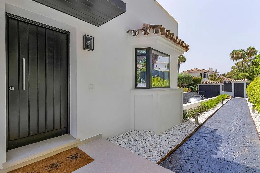 Extérieur - Luxury Villa with Pool in Nueva Andalucía