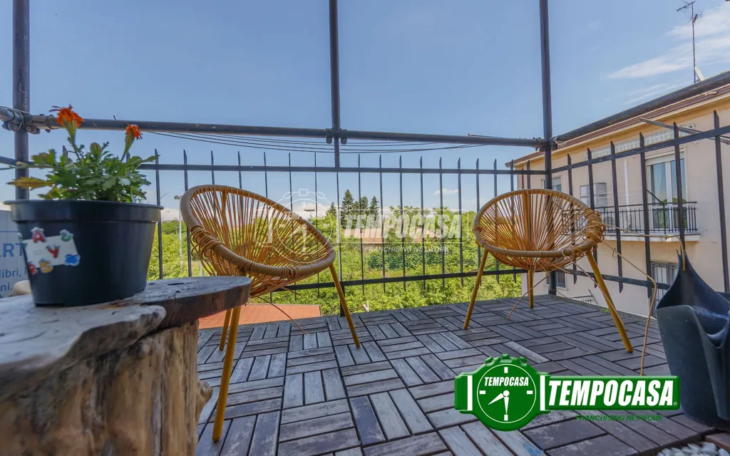 Terrass - 3-Room Apartment with Balcony in San Lazzaro