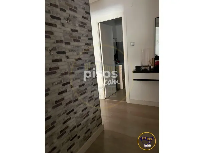 Entrée - Bright Apartment with Balcony in Cuenca Centre