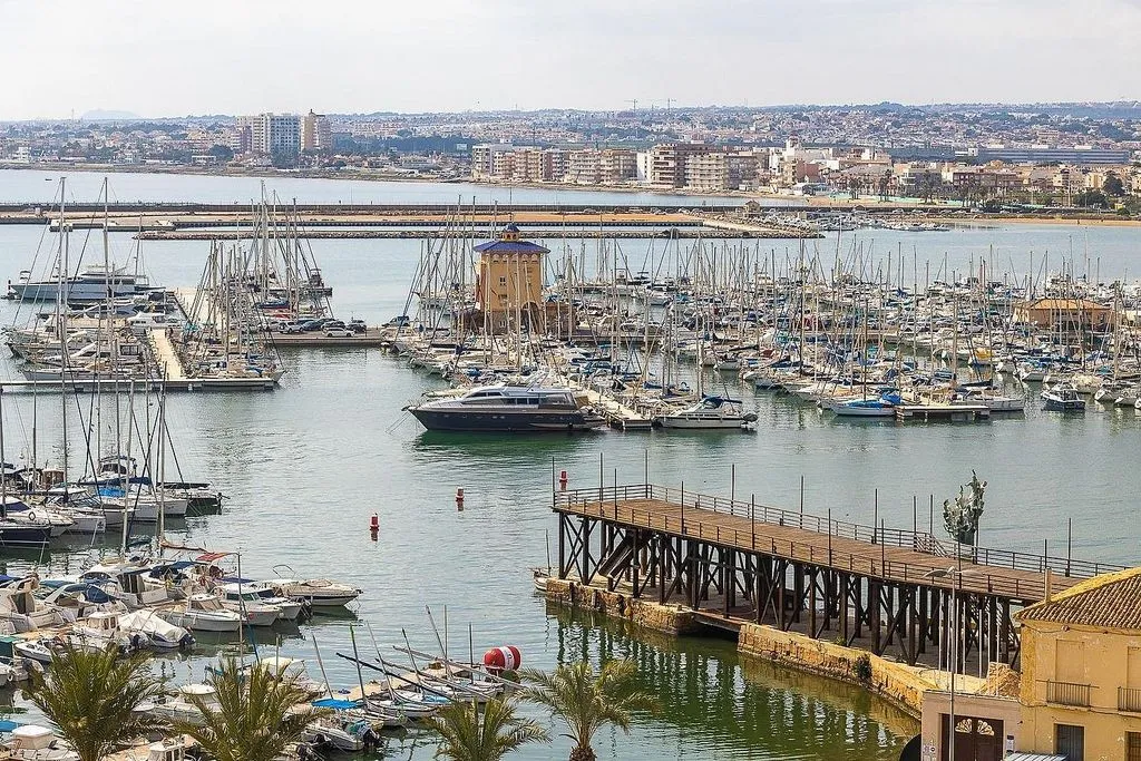 Holiday Apartment with Terrace in Torrevieja