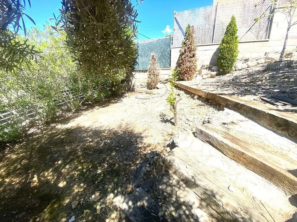 Jardin - Independent House with Pool in Valldemar