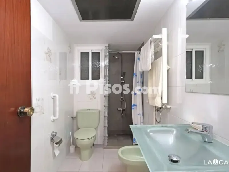 Salles de bain - Apartment with Terrace in Esplugues de Llobregat