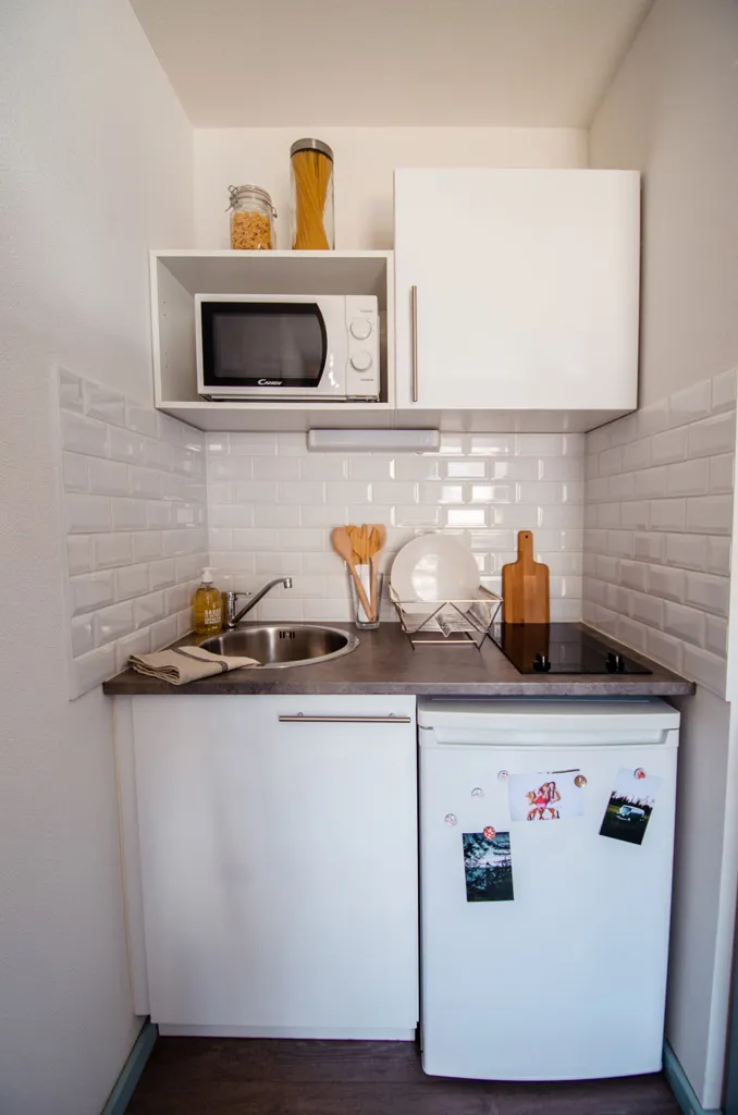 Cuisine - Studio Meublé avec Parking à Aix-en-Provence