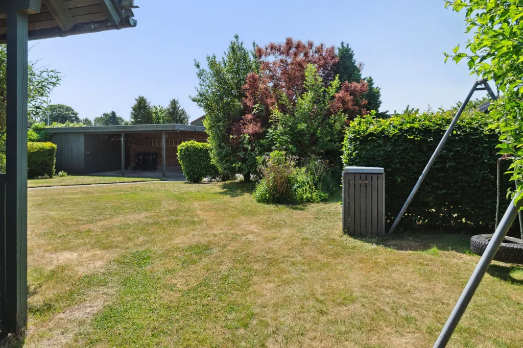 Giardino - Detached Villa with Garden in Viborg