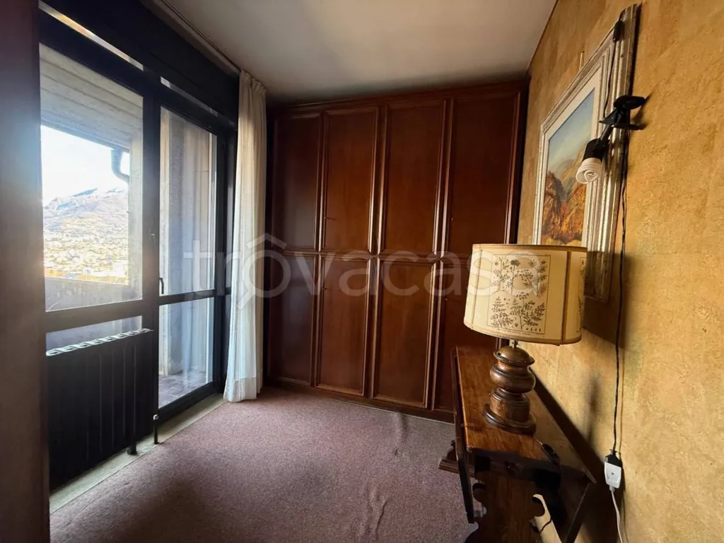 Chambres - Villa with Lake View in Malgrate