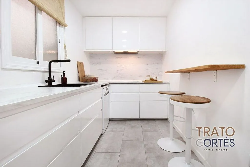Cuisine - Apartment with Balcony in Gavà Centre