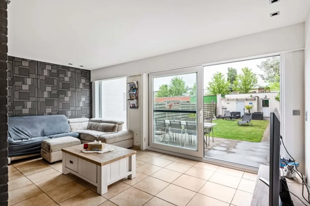 Séjour - Maison avec Deux Garageboxes à Aartselaar
