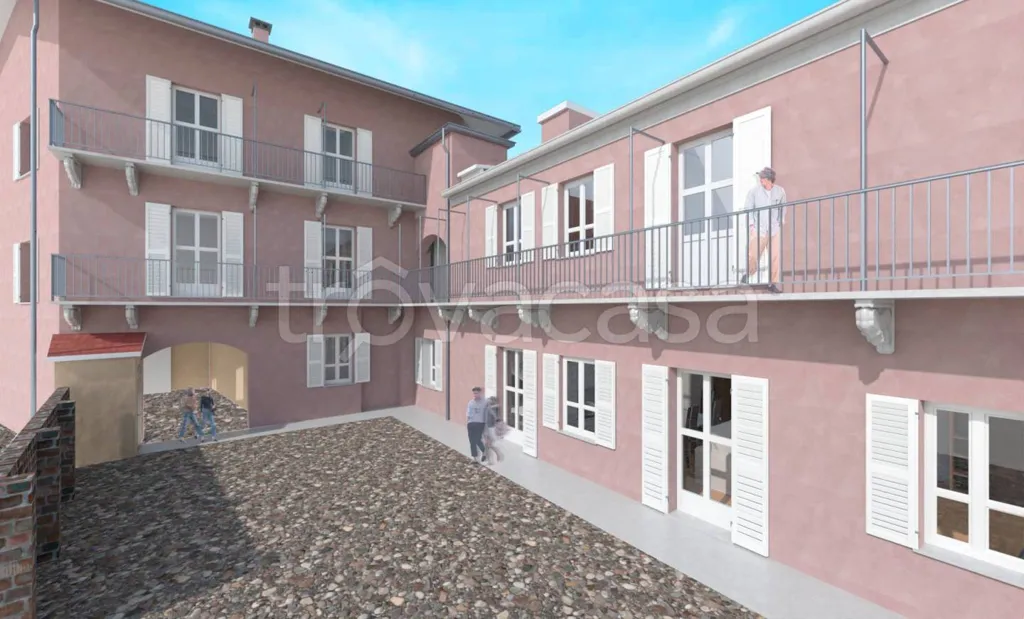 Trilocale in Historic Setting with Terrace in Saluzzo