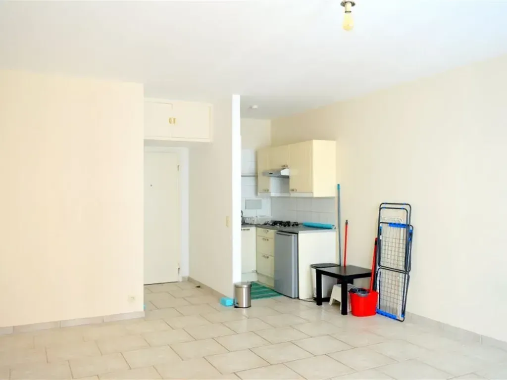 Cucina - Studio with Low Maintenance in St Gilles