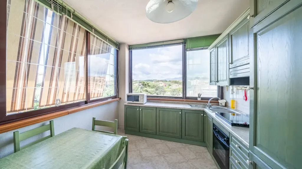 Cuisine - Characterful Two-Level Apartment in Fonte Nuova