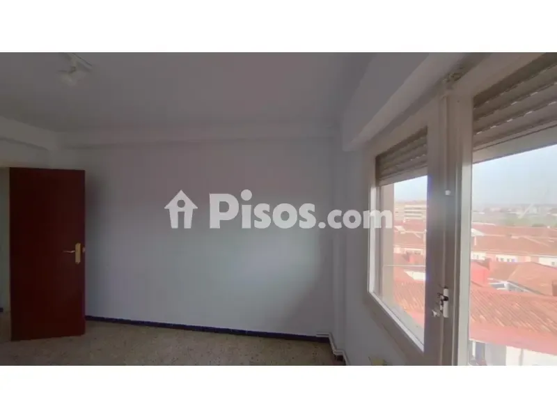 Pièces - Almozara Avenue Flat with City Centre Access