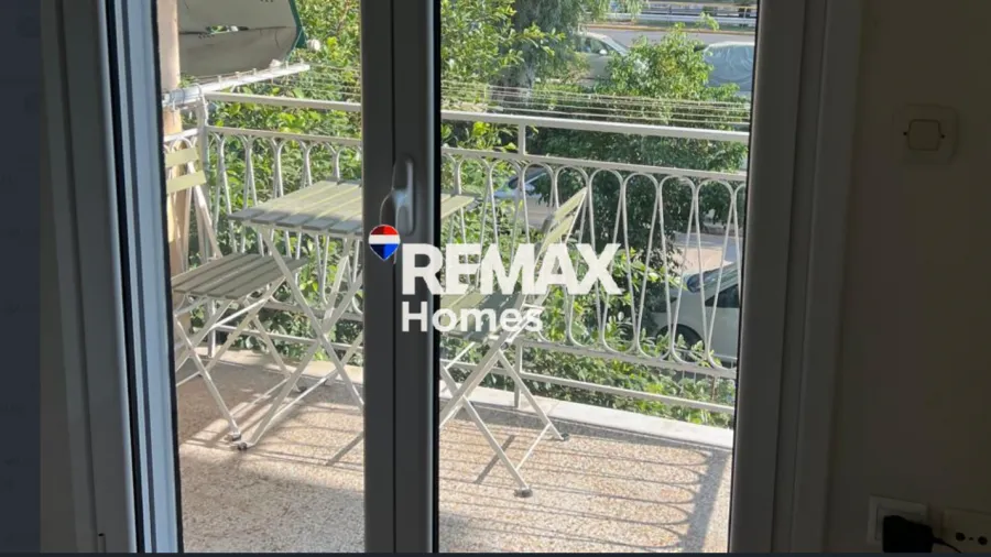 Balcone - Modernised Apartment with East View in Kallithea