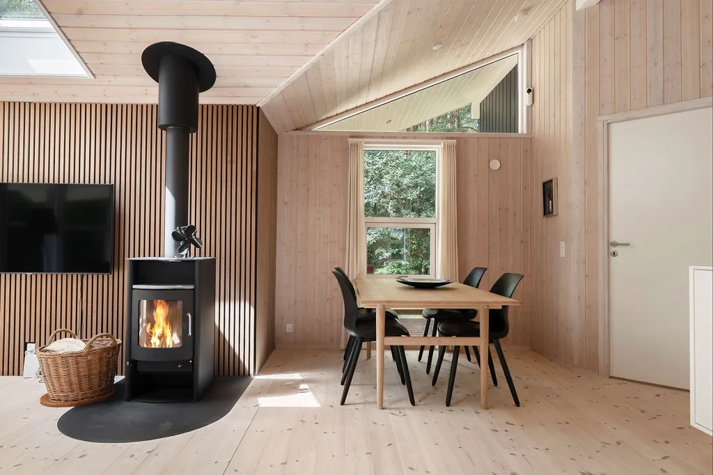 Living Room - Quality Summerhouse with Garden in Helberskov