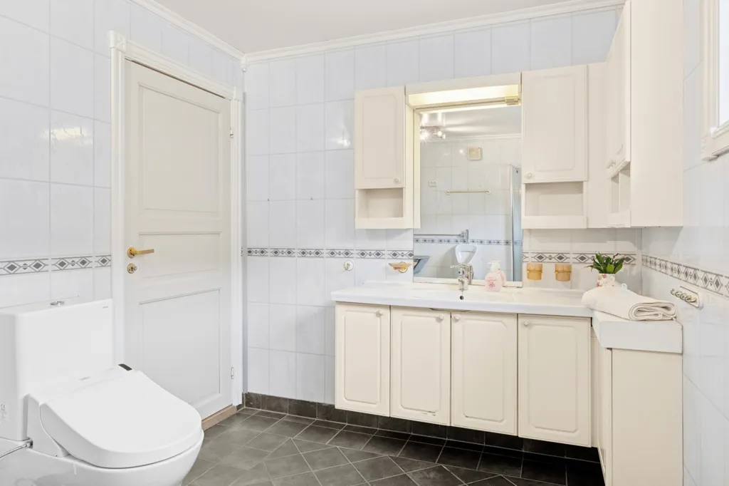 Salles de bain - Detached House with Double Garage in Stavadalen