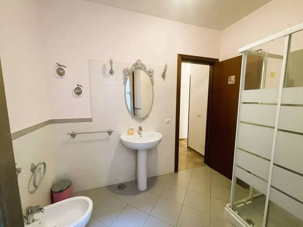 Vannitoad - Luxury Flat with Balcony in Rome's Monti