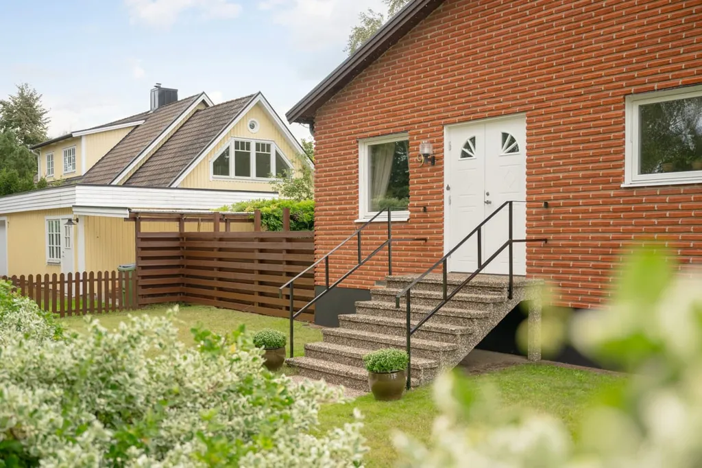 Extérieur - 1-Storey Villa with Pool in Family-Friendly Area