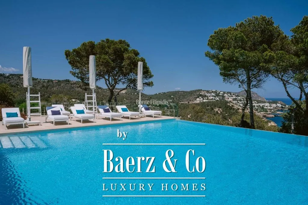 Piscine - Luxury Villa with Sea Views in Ibiza