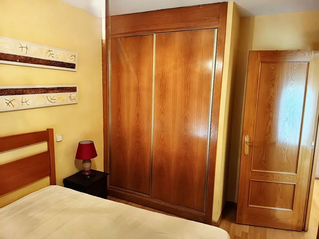 Magamistoad - Furnished Flat with Balcony in Pinto Centre